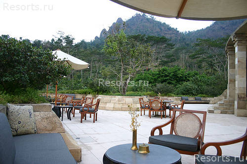 Amanjiwo resort 42